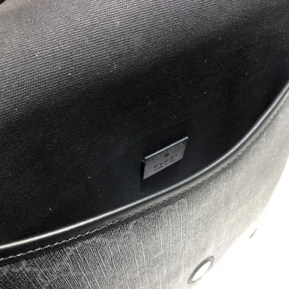 Hyperpeter Vintage Neo GG medium GUCCI messenger 0822
